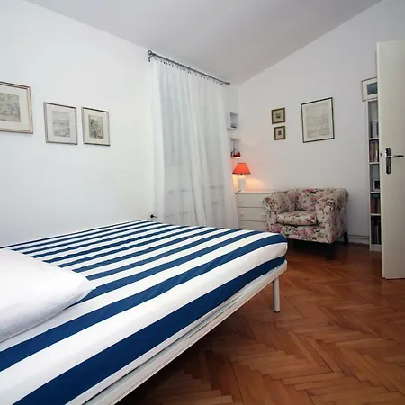 3 Bedroom With Pool In * Tisno