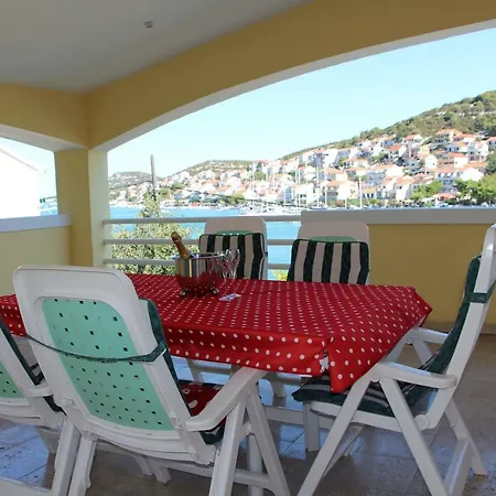 Apartman 2 Bedroom With Pool In