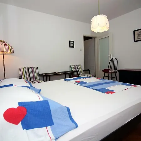 2 Bedroom With Pool In *